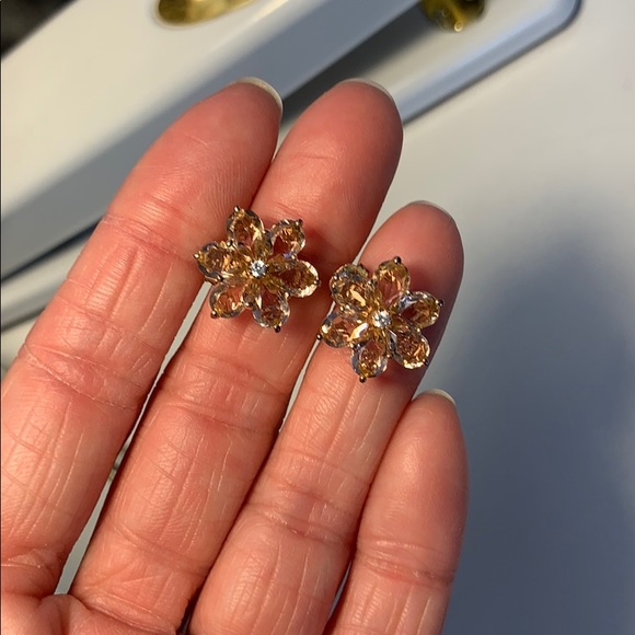 NWOT never worn CZ earrings - Picture 2 of 2